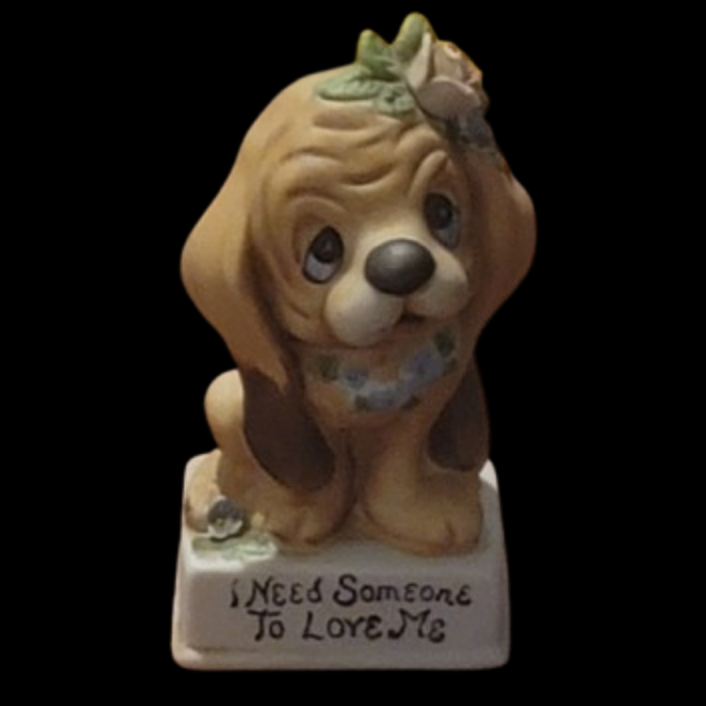 Vintage Sad Old Hound Dog Tan and Cream Dog Figurine "I need Someone To Love Me"